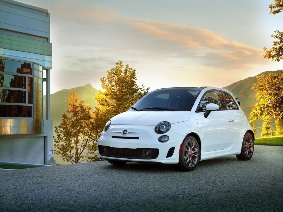  Fiat 500C GQ Edition 2014 года  (фото 10 из 10)